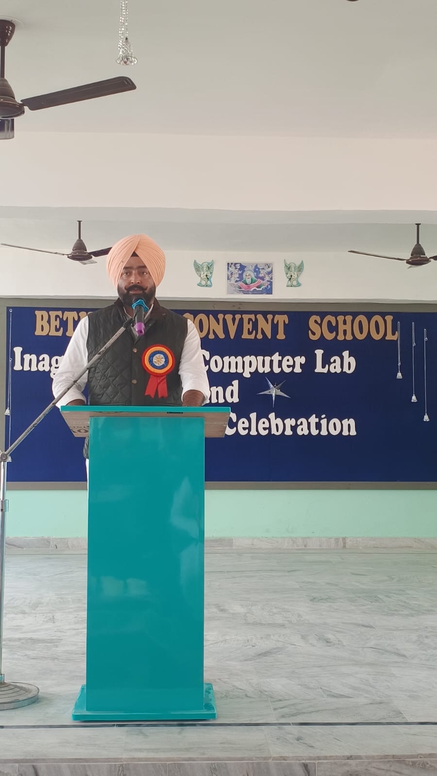 MLA Addressing Students